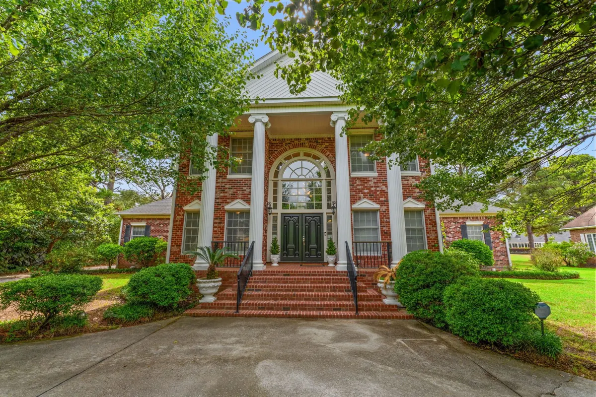 Front exterior of 3749 Annandale Drive