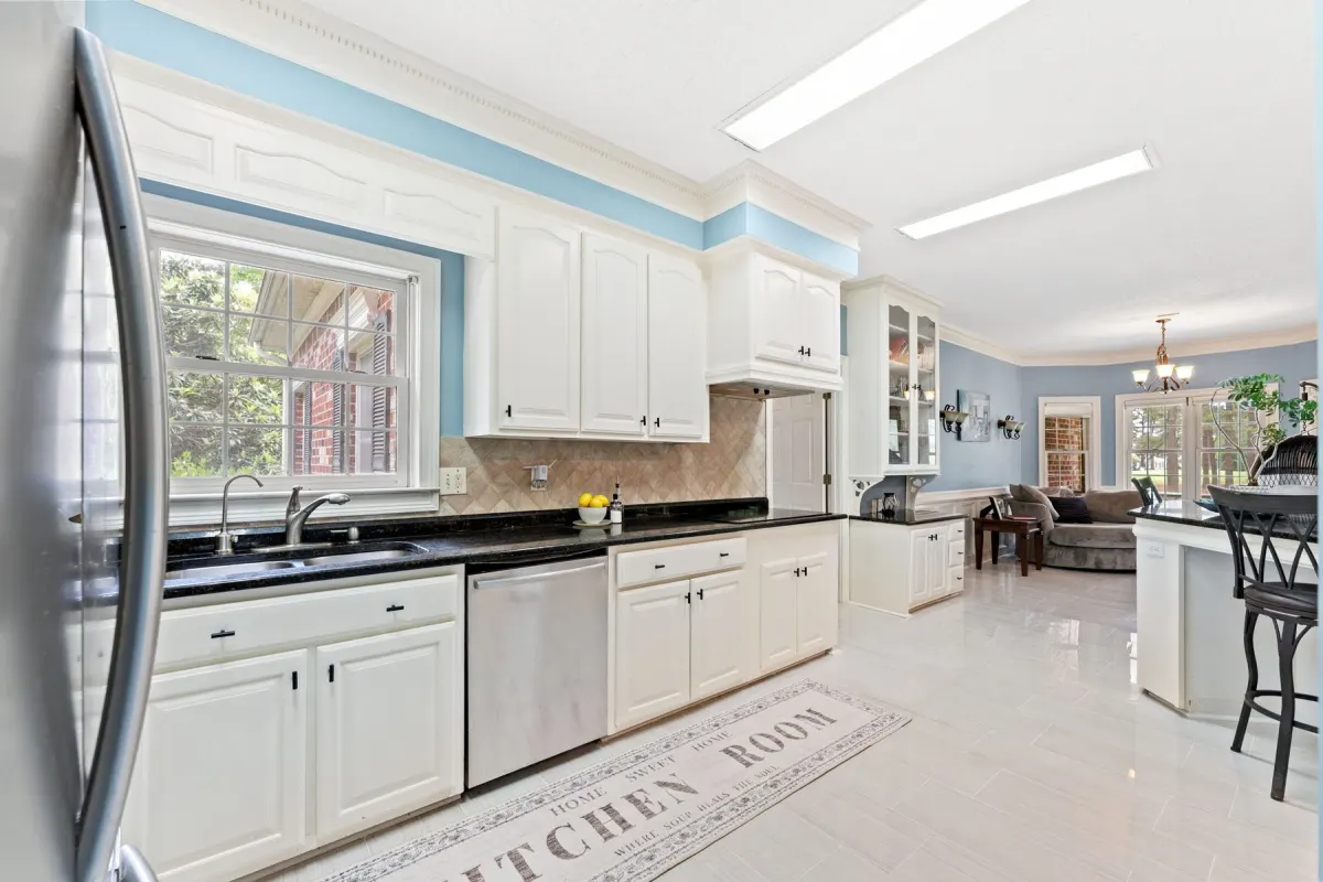 Kitchen designed for cooking and entertaining